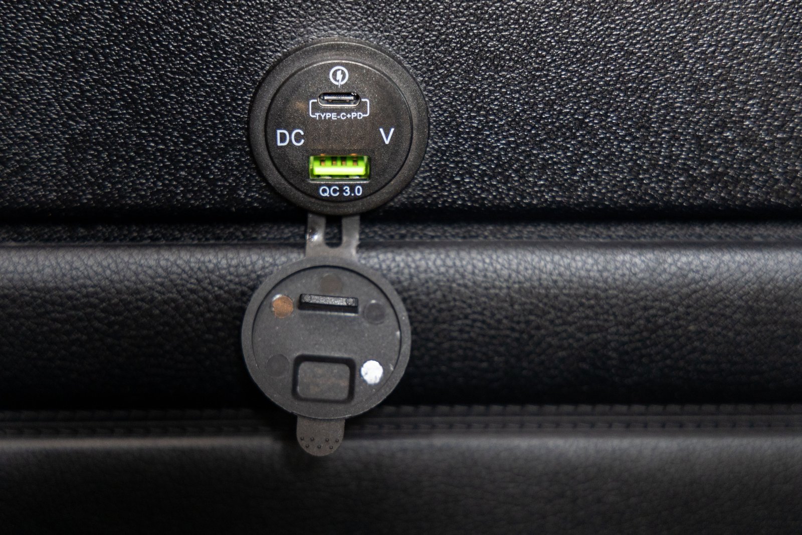 PUERTOS USB CONAUT